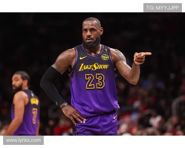 雷迪克谈詹姆斯回归球队战术调整强调他熟悉球队体系